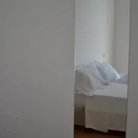 Vienna Готель